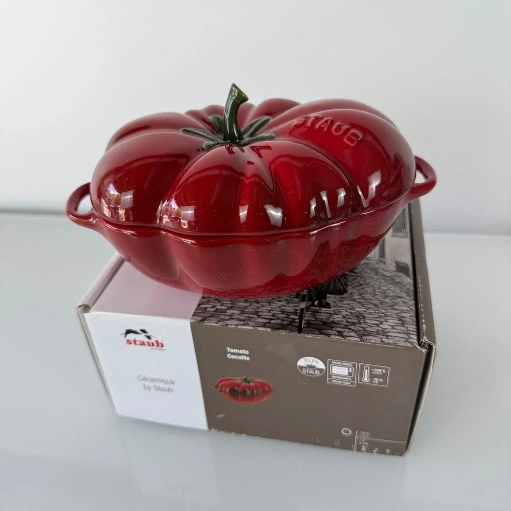 Staub Tomato Cocotte Ceramic 0.5 Qt Cherry Red Stoneware Dish 185335
